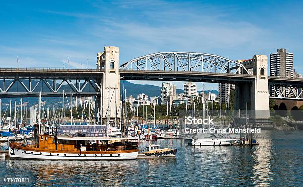 Photo libre de droit de False Creek Harbor banque d'images et plus d'images libres de droit de Centre-ville - Centre-ville, Canada, Colombie-Britannique