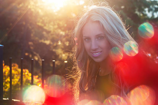 ALL lighting elements in this photo are natural. Natural lighting effects in this photo add a desirable and useful \