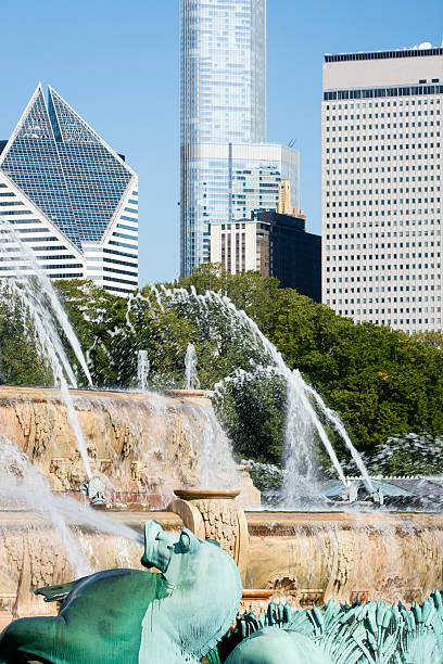istock Buckingham Fountain Close-up 471472907