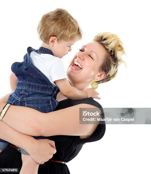 Happy Young Mother Son Stockfoto und mehr Bilder von 25-29 Jahre - 25-29 Jahre, Alleinerzieherin, Angesicht zu Angesicht