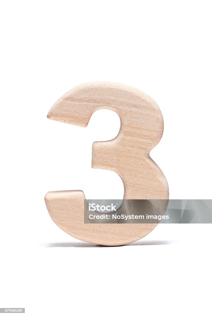 Três, número de madeira - Foto de stock de Cifras Financeiras royalty-free