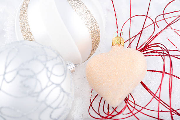 istock Heart Shape Christmas Bauble and White Ones Red Decoration 471484649