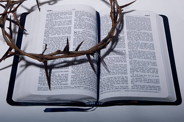 istock crown of thorns on a bible 471485276