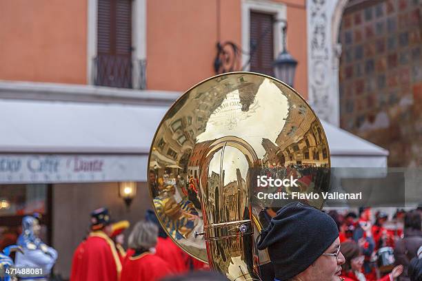 男性スーザフォン - お祝いのストックフォトや画像を多数ご用意 - お祝い, イタリア, イタリア ヴェローナ