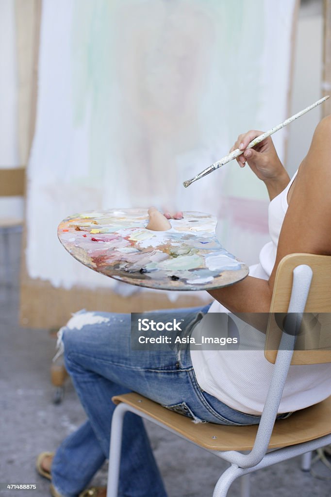 Wykonawcy Malowanie w pracy - Zbiór zdjęć royalty-free (20-24 lata)