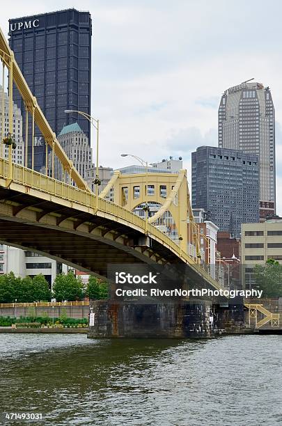 Skyline Von Pittsburgh Stockfoto und mehr Bilder von Außenaufnahme von Gebäuden - Außenaufnahme von Gebäuden, Bauwerk, Brücke