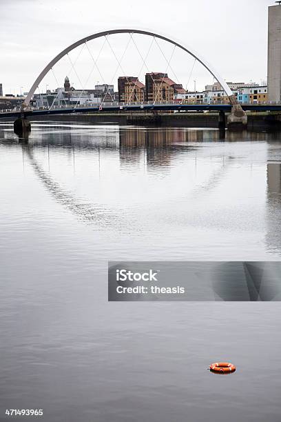 Foto de Lost Lifebelt e mais fotos de stock de Rio Clyde - Rio Clyde, Arco - Característica arquitetônica, Arquitetura