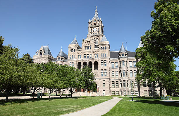 istock The Salt Lake City and County Building 471494565