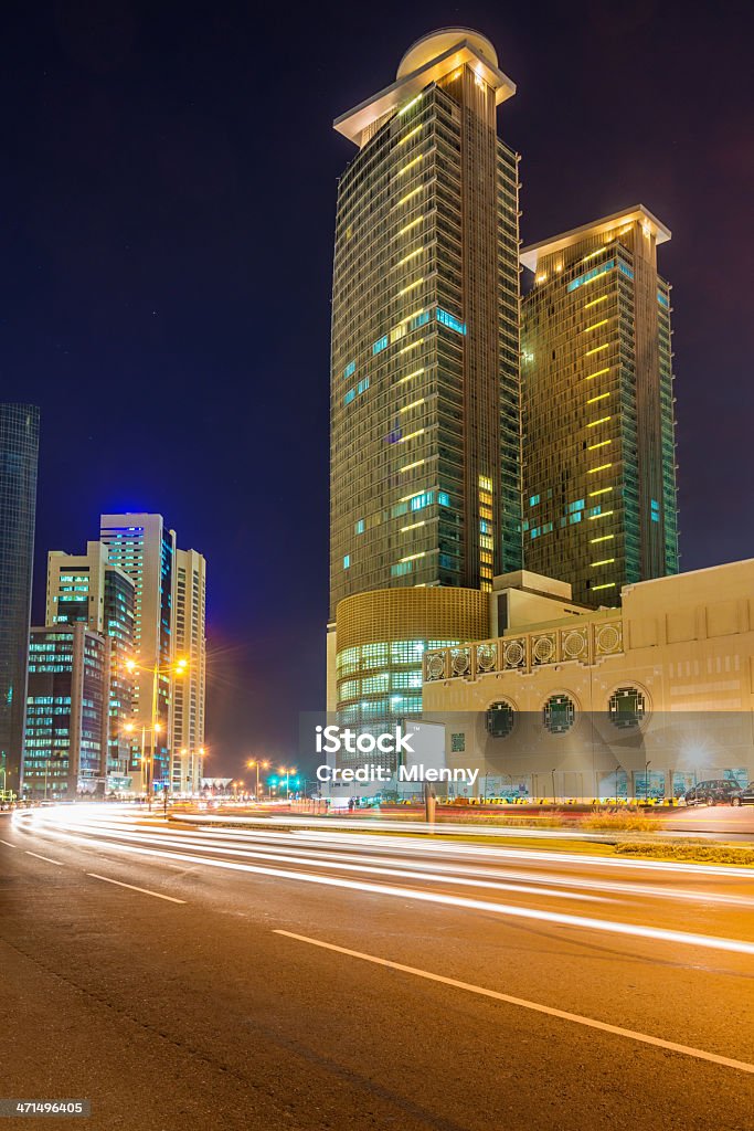 Doha City w nocy, Katar - Zbiór zdjęć royalty-free (Ad-Dauha)