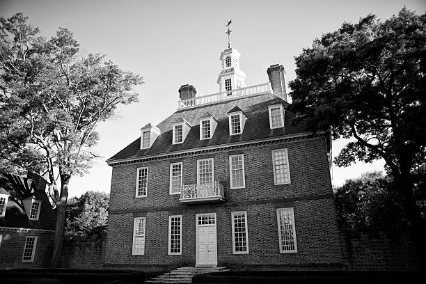 istock Colonial Governor's Palace in Williamsburg, Va 471496839