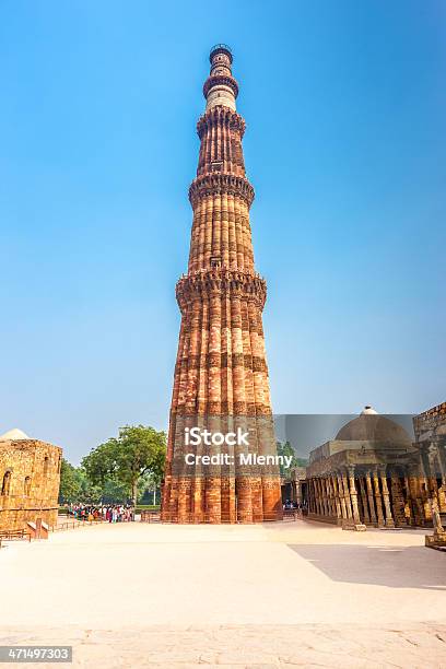 Delhi Qutub Minar Minareto Tower India - Fotografie stock e altre immagini di Minareto di Qutab - Minareto di Qutab, Ambientazione esterna, Archeologia