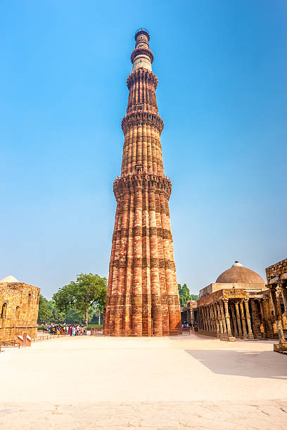 istock Delhi Qutub Minar Minaret Tower India 471497303