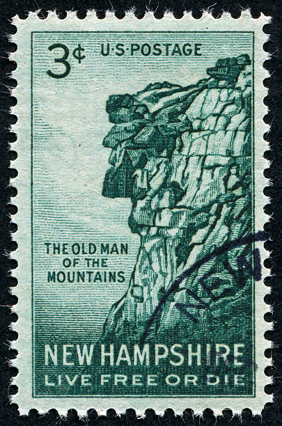 istock Cancelled Stamp Of New Hampshire 471497937