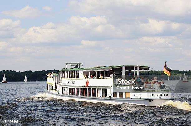 Amplituda Steamer Na Wannsee - zdjęcia stockowe i więcej obrazów Berlin - Berlin, Biały, Chmura