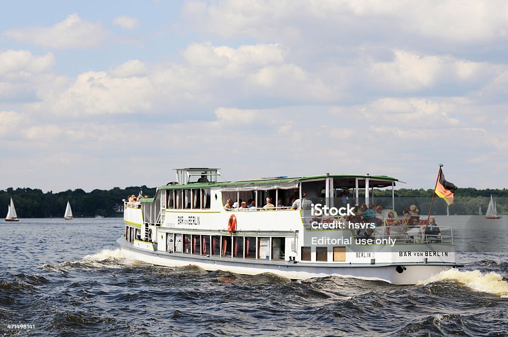 Excursão Cesta de Wannsee (Berlin-Alemanha) - Foto de stock de Alemanha royalty-free