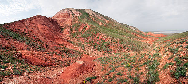 istock Mountain 
