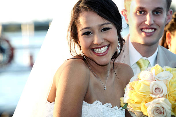 istock wedding couple portraits 471500419