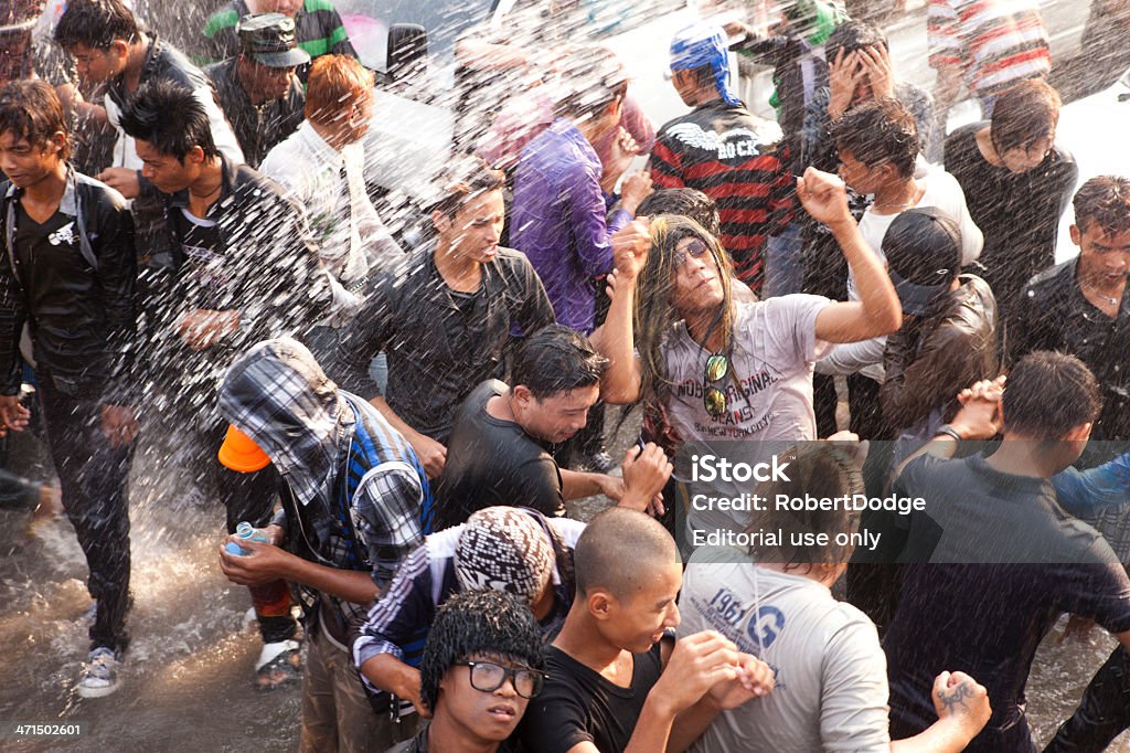 Thingyan Water Festival - Lizenzfrei Abfeuern Stock-Foto