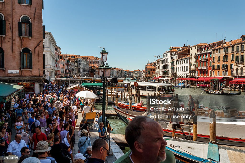 Gruppe von Touristen in der Nähe des Canale Grande. - Lizenzfrei Architektur Stock-Foto