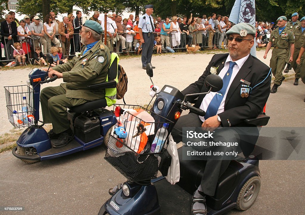 Veterans em cadeira de rodas - Foto de stock de Adulto royalty-free