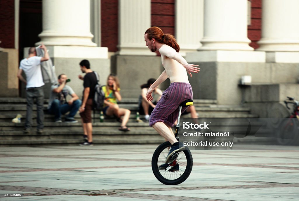 Unicyclist - Photo de Faire du v�élo libre de droits