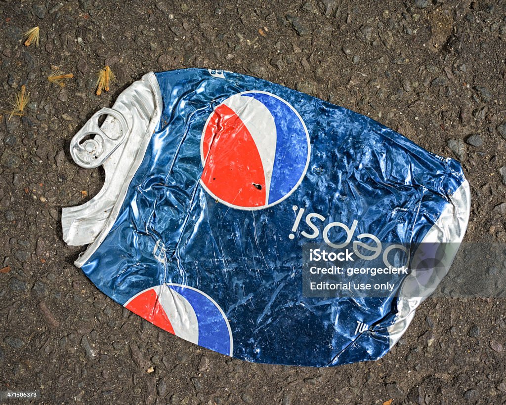 Pepsi peut être posée sur la rue - Photo de Affaires libre de droits