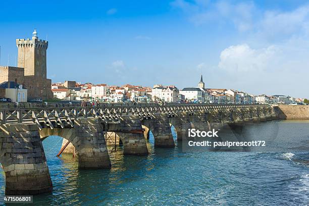 Les Sables Dolonne - Fotografias de stock e mais imagens de Les Sables d'Olonne - Les Sables d'Olonne, Castelo, Canal - Água Corrente