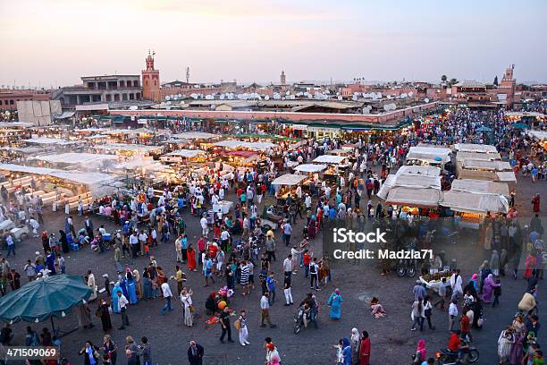 Foto de Marrakech e mais fotos de stock de Barraca de Mercado - Barraca de Mercado, Barraca de Sol, Colorido