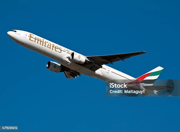 Photo libre de droit de Emirates Aemp banque d'images et plus d'images libres de droit de Aile d'avion - Aile d'avion, Airbus, Armée