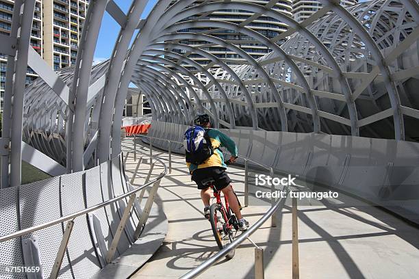 Melbourne Ciclista - Fotografie stock e altre immagini di Ciclismo - Ciclismo, Melbourne - Australia, Architettura