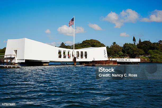 Foto de Uss Arizona Memorial Pearl Harbor Havaí e mais fotos de stock de Monumento comemorativo - Monumento comemorativo, Ilhas do Havaí, Porto - Distrito