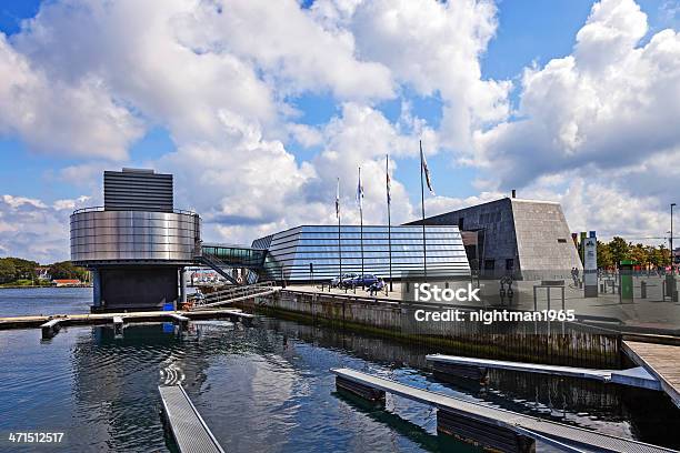 Photo libre de droit de Musée De Lindustrie Du Pétrole banque d'images et plus d'images libres de droit de Stavanger - Stavanger, Ville - Milieu urbain, Bleu