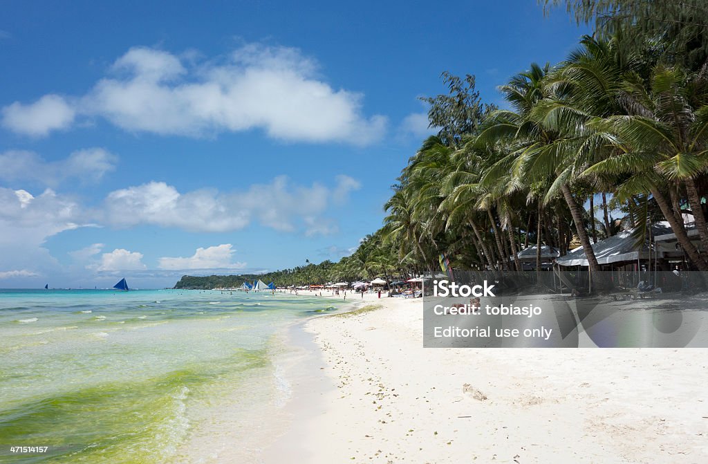 Playa de arenas blancas de Boracay Phillipines - Foto de stock de Agua libre de derechos