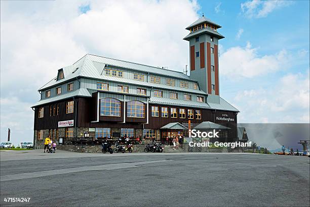 Foto de O Fichtelberghaus e mais fotos de stock de Erzgebirge - Erzgebirge, Alemanha, Arquitetura