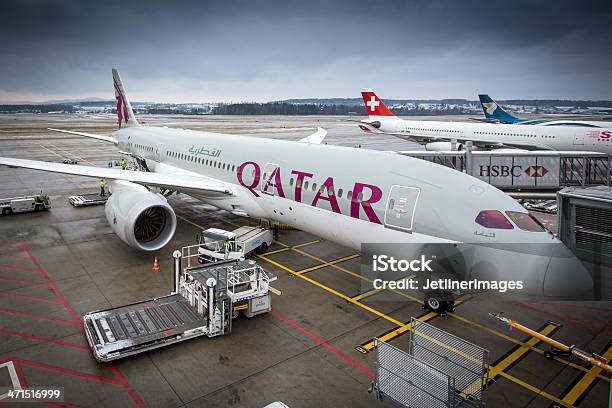 Photo libre de droit de Qatar Airways Boeing 7878 Dreamliner banque d'images et plus d'images libres de droit de Avion de tourisme - Avion de tourisme, Qatar, Arabie