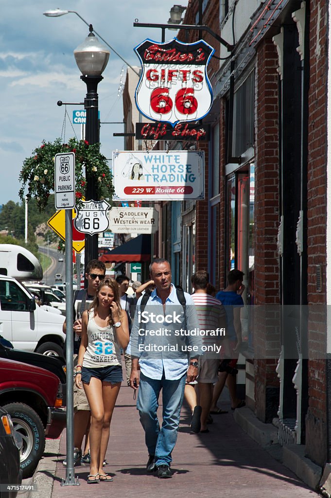 Caminhada na Route 66, Arizona, EUA - Foto de stock de Andar royalty-free