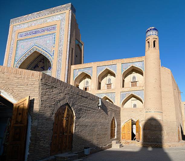 istock Alloquli Khan Medressa in Itchan Kala - Khiva 471520598