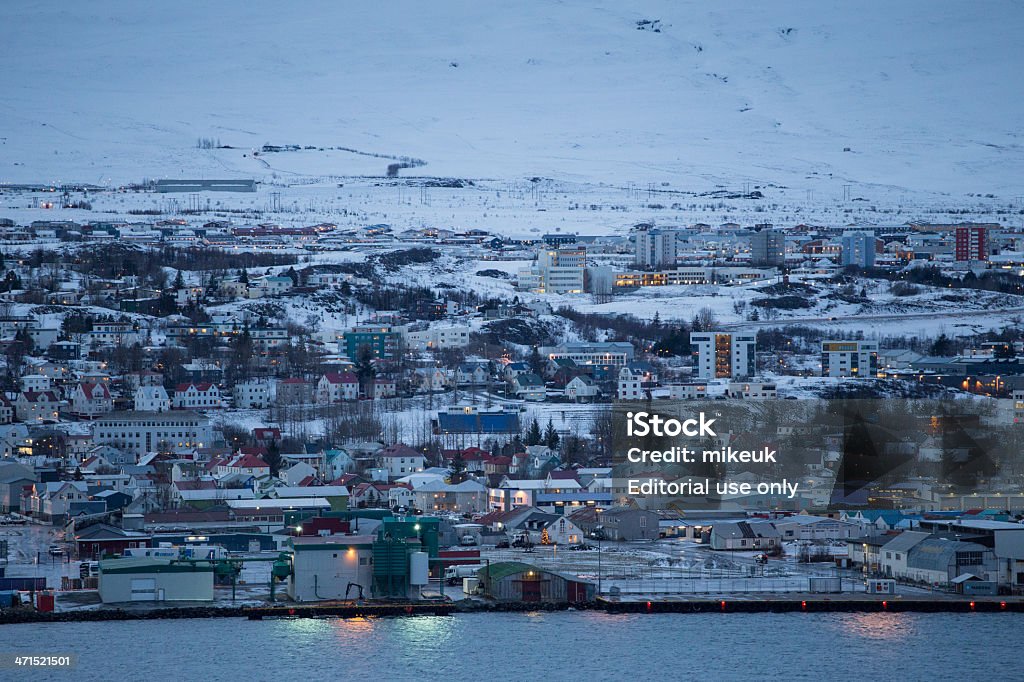 Akureyri centre-ville de winter de l'Islande - Photo de Akureyri libre de droits