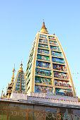 tempel-in-der-prachtvollen-shwedagon-pag
