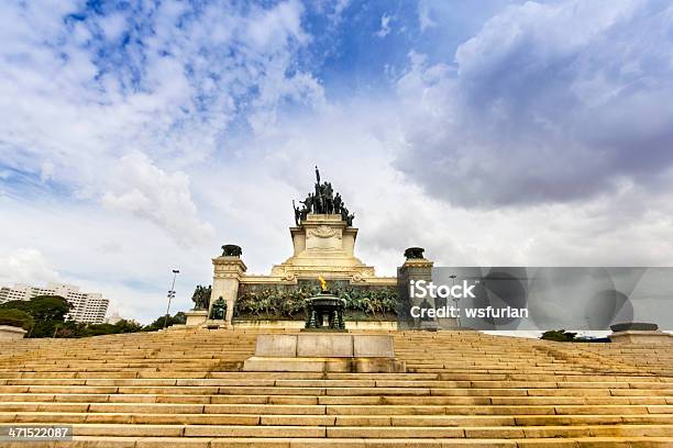 Independence Monument Stock Photo - Download Image Now - Architecture, Brazil, Bronze - Alloy