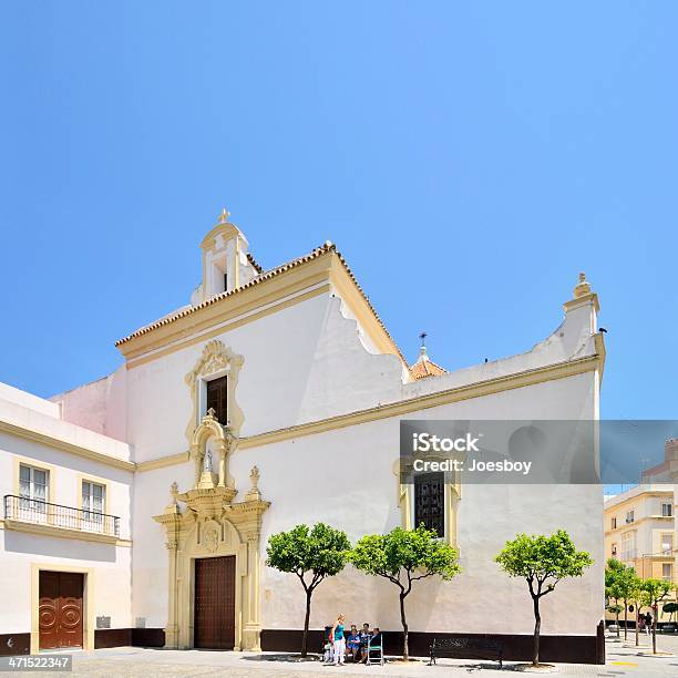 Cadiz Frau Ruhen Im Schatten Stockfoto und mehr Bilder von Alter Erwachsener - Alter Erwachsener, Altstadt, Andalusien