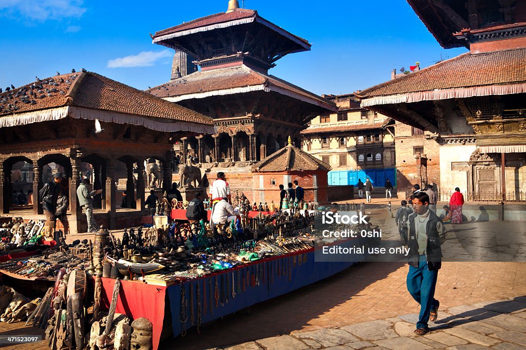 Recuerdo mercado en Swayambhunath - Foto de stock de Adulto libre de derechos