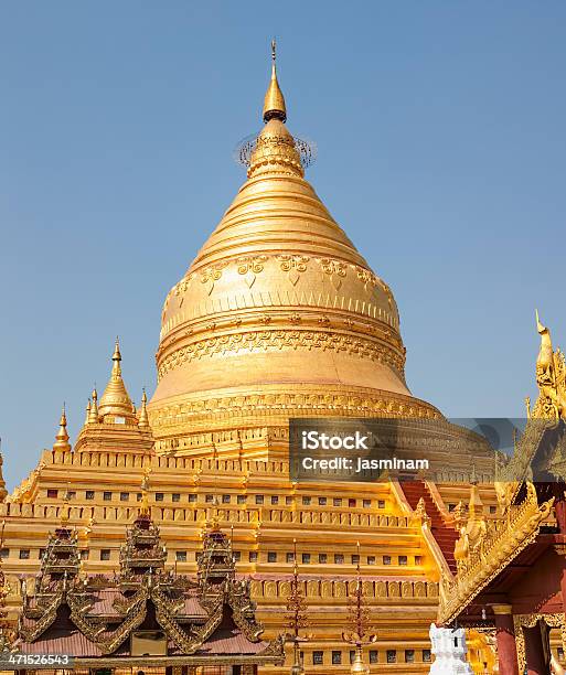 To Shwezigon Pagoda - zdjęcia stockowe i więcej obrazów Archeologia - Archeologia, Architektura, Azja