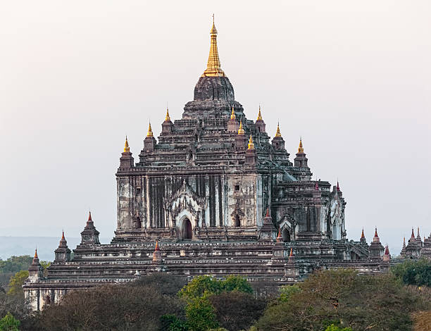 Thatbyinnyu Temple, Bagan