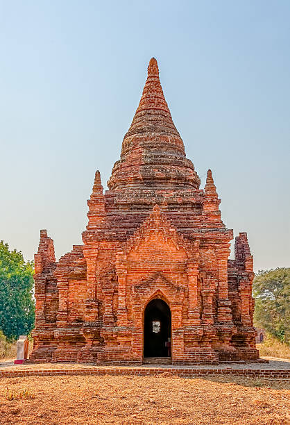 istock Simple and beautiful pagoda in Bagan 471526797