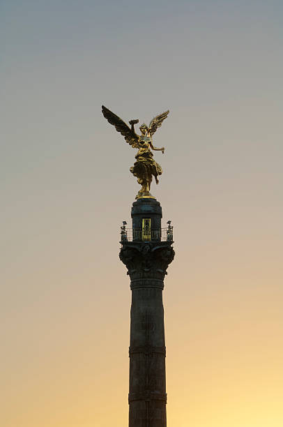 istock Independence Angel monument in Mexico City 471527367