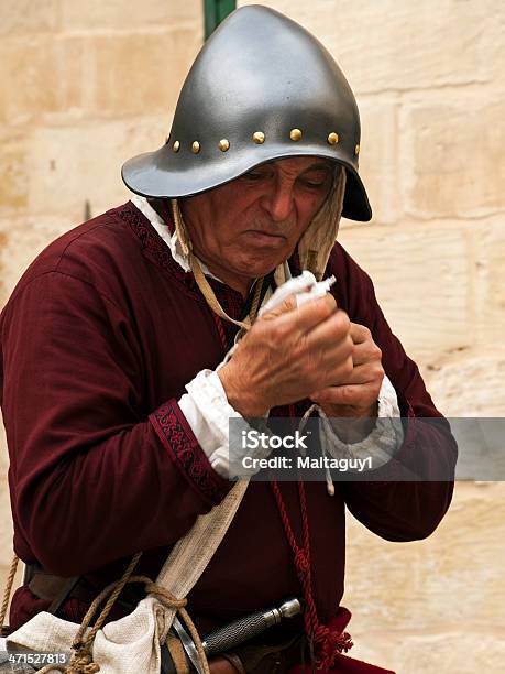 Periodo Medievale Influenza - Fotografie stock e altre immagini di Armatura - Armatura, Armi, Arpione - Armi