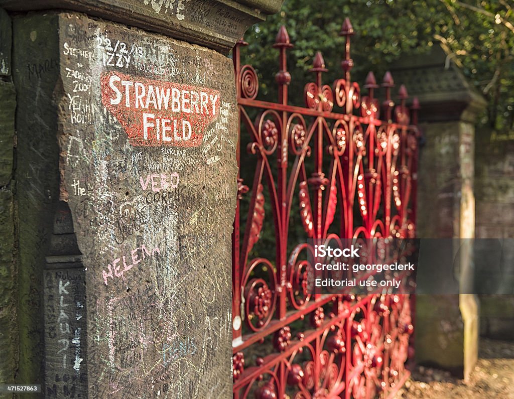 Campo de Morango portões em Liverpool - Foto de stock de Liverpool - Inglaterra royalty-free