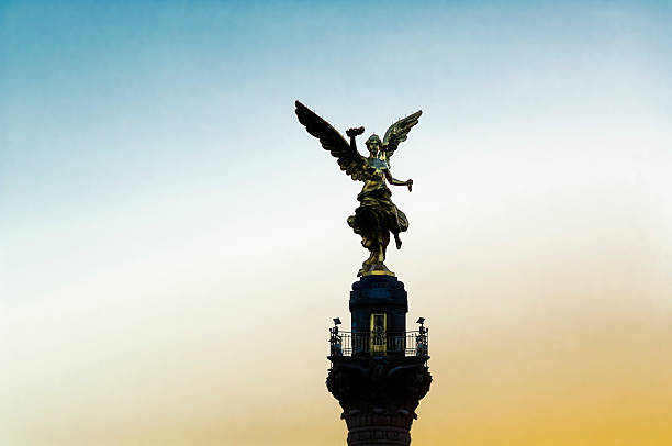 istock Independence Angel monument in Mexico City 471528721