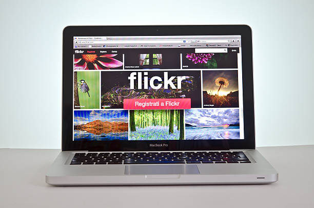 новый веб-сайт flickr - flickr стоковые фото и изображения
